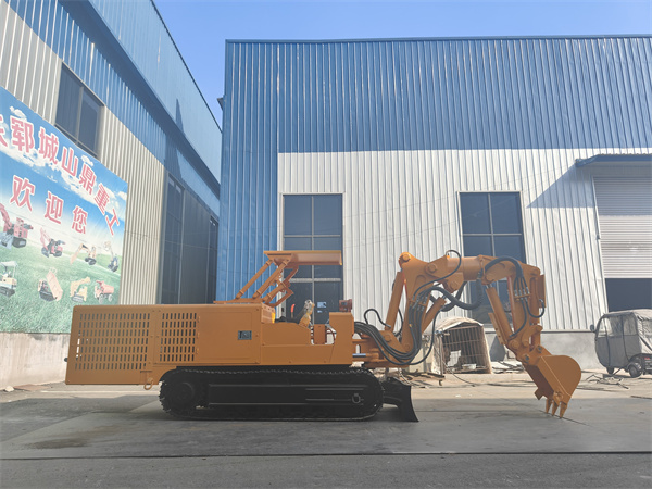 煤矿巷道修复机