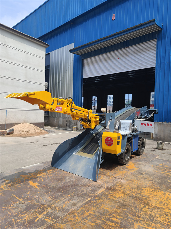 轮式皮带式挖掘式装载机价格